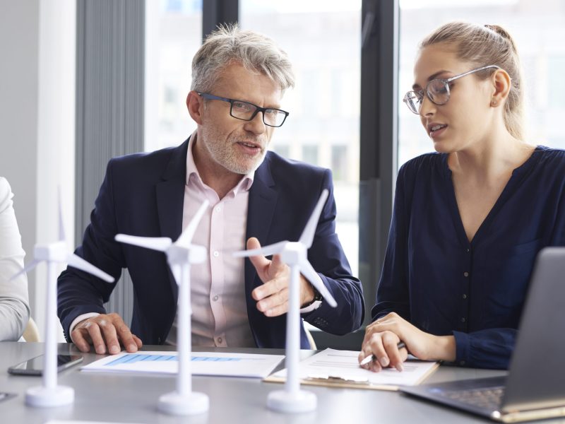 business-talks-conference-table